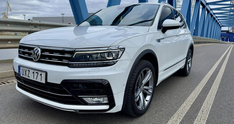 Volkswagen Tiguan cena 95999 przebieg: 173000, rok produkcji 2017 z Szczecin małe 326